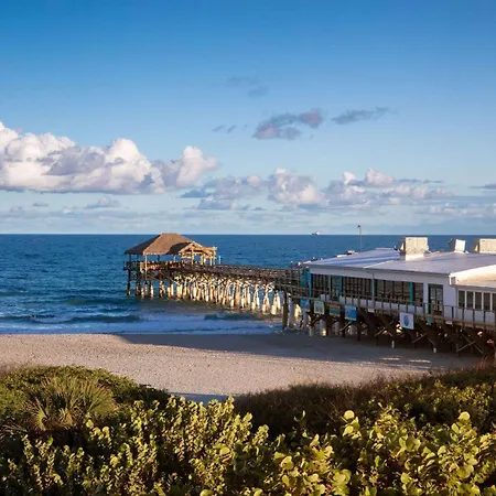 La Quinta By Wyndham Cocoa Beach Oceanfront-3